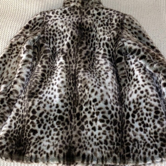 ZARA snow leopard print faux fur coat - Picture 2 of 7